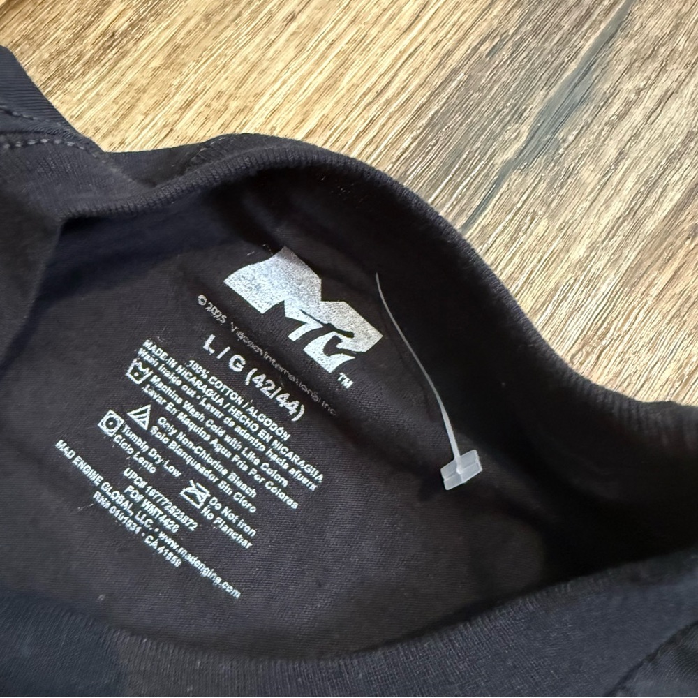 MTV Music‎ Television Graphic Tee Men’s Large Black Logo T-Shirt NEW - Picture 3 of 6